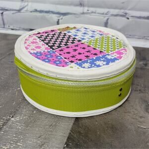 Vintage Patchwork Print Metal Zipper Circle Case